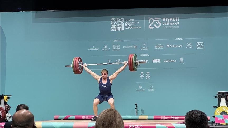 Yusuf Fehmi Genç, 2028 Olimpiyatları'nda kürsüde olmak istiyor