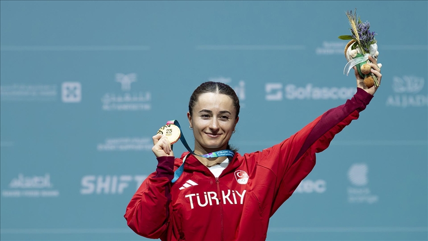 Milli halterciler 6. İslami Dayanışma Oyunları\'nda günü, 3 altın 2 gümüş ve 1 bronz madalyayla tamamladı