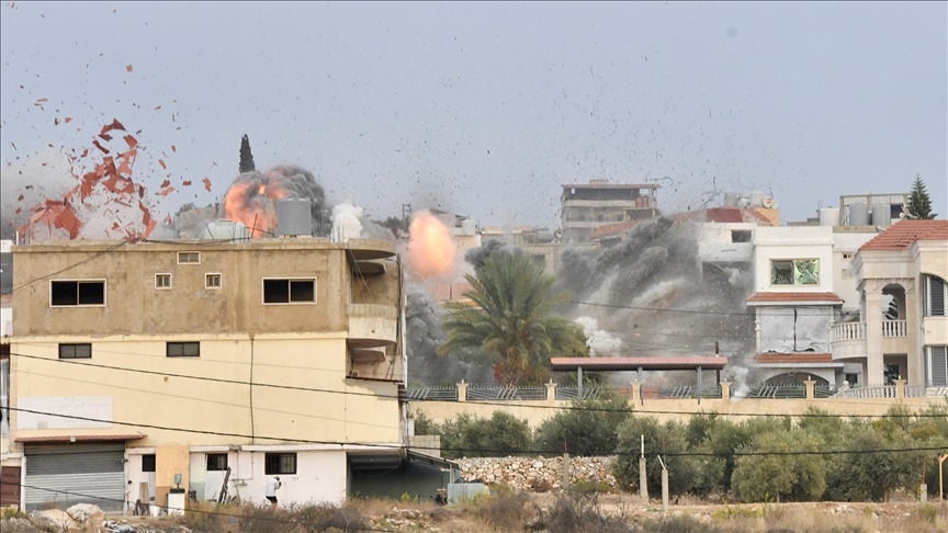 قتيل بغارة إسرائيلية على بلدة البيسارية جنوب لبنان