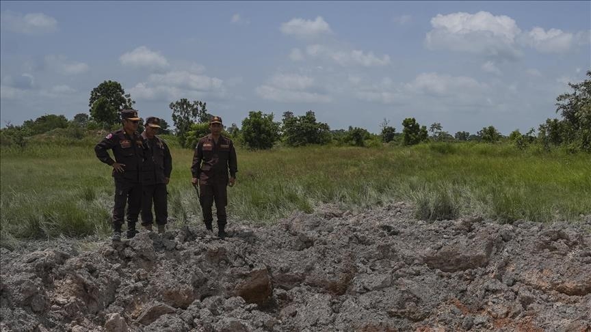 Tajlanda pezullon marrëveshjen e paqes me Kamboxhian pas shpërthimit të ri të minave tokësore