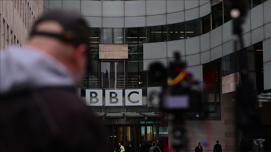 La BBC sacudida por las dimisiones de 2 de sus altos ejecutivos 