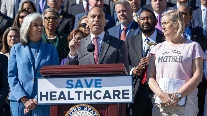 US House minority leader vows to continue fight over rising health care costs
