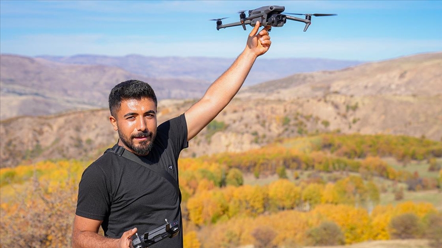 Teknoloji meraklısı genç, kırsalda besicilerin kaybolan hayvanlarını dron ile buluyor