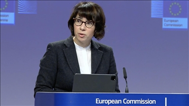 المفوضية الأوروبية: نسعى لزيادة الضغط على بوتين