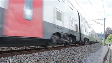 В результате столкновения поездов в Братиславе пострадали десятки пассажиров