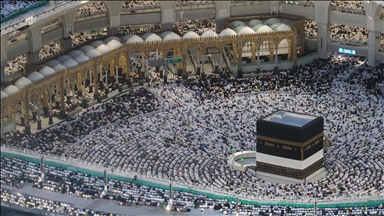 Suudi Arabistan, yeni dönem hac sezonu hazırlıklarının yarısının tamamlandığını açıkladı