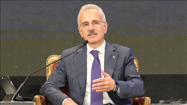 Ulaştırma Bakanı Uraloğlu: Alternatif taşıma yollarımızın mutlaka olması gerekir