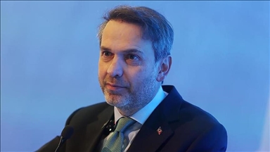 Bakan Bayraktar son 1 yılda 51 yerleşim yerine doğal gaz arzı sağladıklarını bildirdi