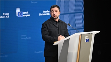 Putin seeks to show ‘false victories’ through hybrid warfare, Zelenskyy claims