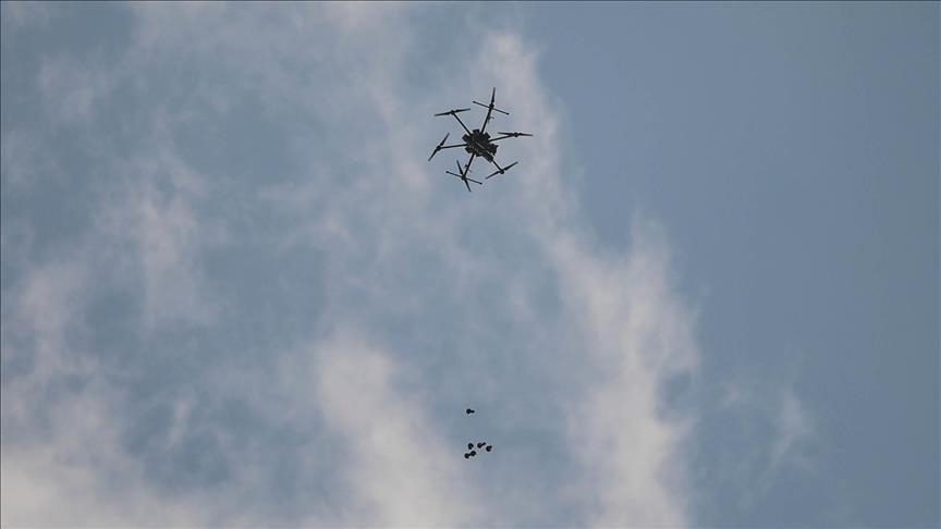 Holanda  Dronë të mëdhenj u vërejtën pranë bazës së NATO s  mbi aeroport dhe në zonën industriale