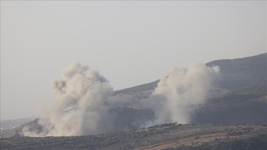 إسرائيل تفجر 4 منازل في بلدة عيترون الحدودية جنوب لبنان