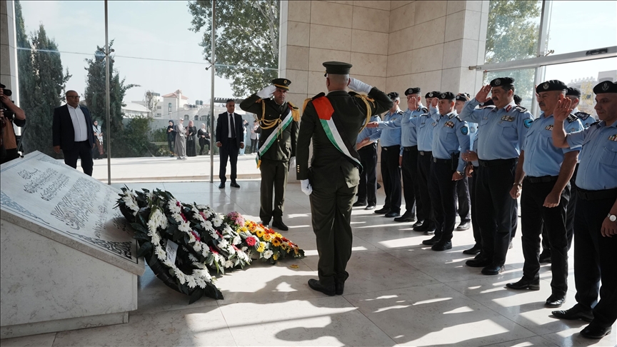 Palestinci obilježili 21. godišnjicu smrti Yassera Arafata 