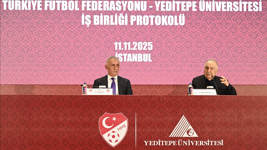 TFF Başkanı Hacıosmanoğlu: Sporun değerlerine aykırı şekilde bu oyunu kirleten kişilerle sonuna kadar mücadele edeceğiz