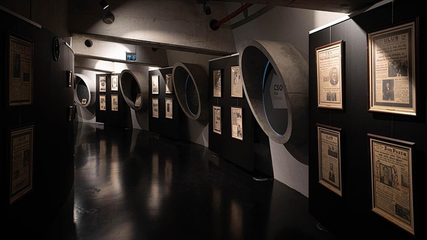 "Bir Ulusun Yası, Manşetlerin Yankısı" sergisi, Atatürk'e dair tarihi sayfaları ziyaretçilerle buluşturuyor