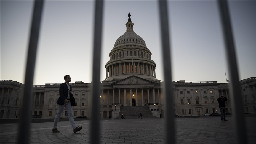 Le Sénat américain adopte une loi visant à mettre fin au ‘shutdown’ gouvernemental