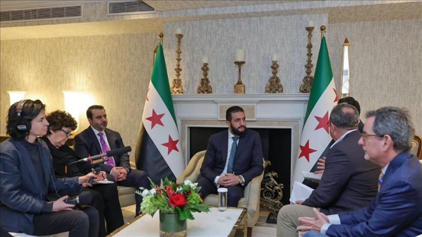 الرئيس السوري يعقد جلسة حوارية مع كبار محرري "واشنطن بوست"