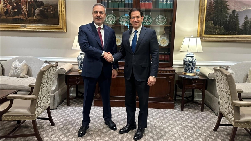 Ankara expose sa vision sur la Syrie et Gaza lors d'entretiens à Washington