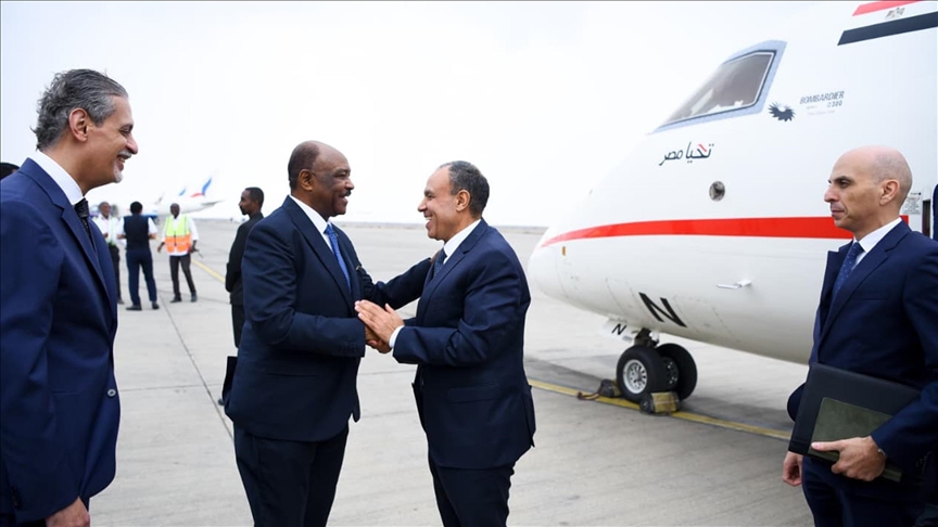 وزير خارجية مصر يصل بورتسودان وسط أزمة متصاعدة بالفاشر