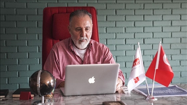 Sanatçı Kemal Başar, "Ailemiz Geleceğimiz Fotoğraf Yarışması"na katıldı