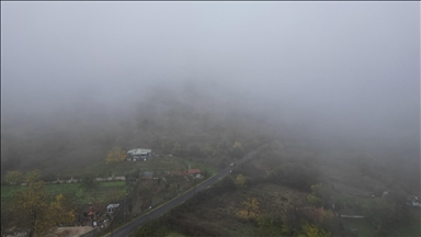Tekirdağ'da yüksek kesimlerde sis etkili oldu
