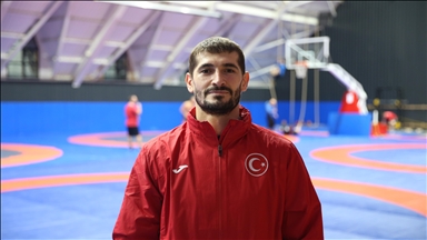 İşitme engelli milli güreşçi Kadir Kuş, ikinci olimpiyat madalyası peşinde