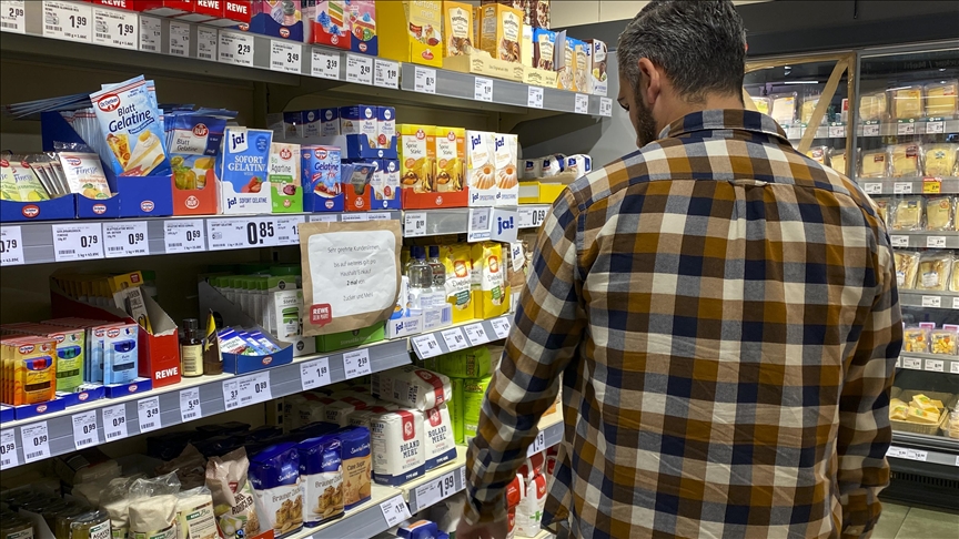 Annual inflation in Germany falls to 2.3% in October