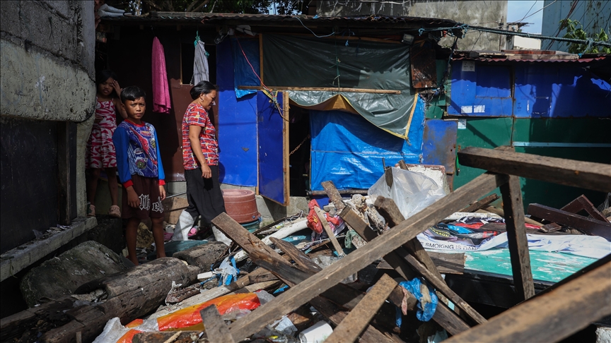 Rritet në 259 numri i të vdekurve nga tajfunet në Filipine