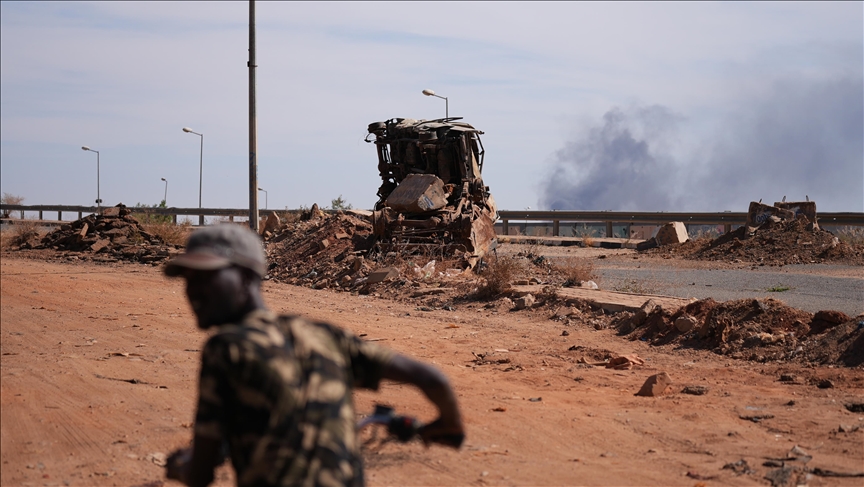 بعد الفاشر.. 5 نقاط ملتهبة عسكريا بين الجيش و"الدعم السريع" (تقرير)