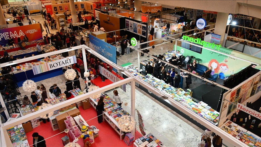 shqiperi-hapet-edicioni-i-28-te-i-panairit-te-librit