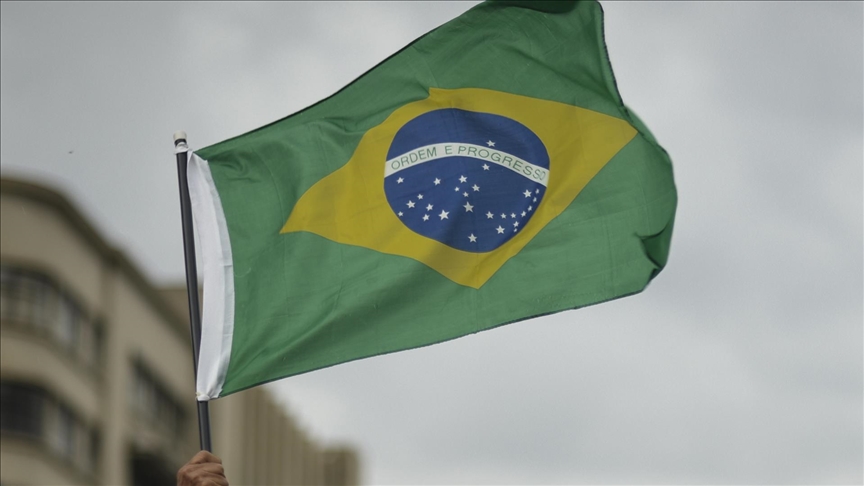 Brezilya'da yerliler, haklarını savunmak amacıyla BM İklim Zirvesi'nde protesto düzenledi