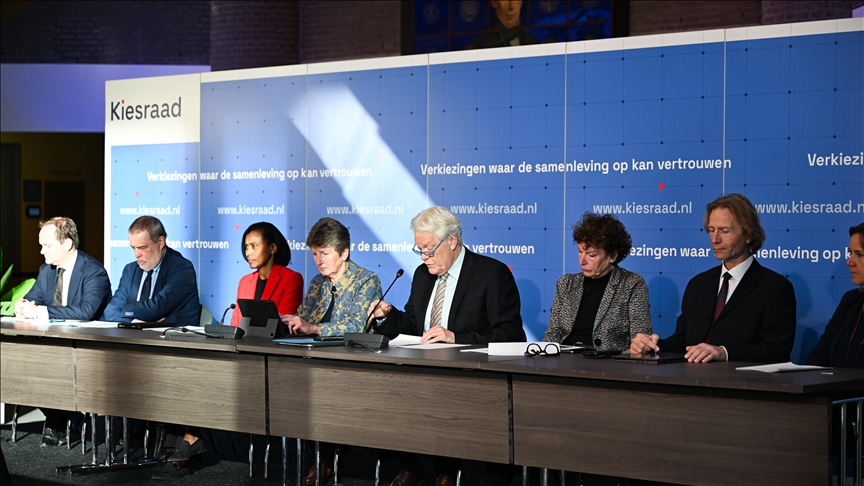 New Dutch parliament sworn in, marking official start of term