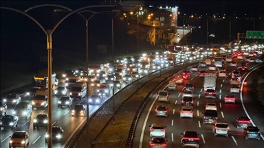 İstanbul'da trafik yoğunluğu yüzde 80'e çıktı