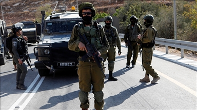 İsrail ordusu Batı Şeria'da Filistinlilere ait iki evi işgal ederek "karargaha" çevirdi