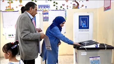 العراق.. نسبة المشاركة بالانتخابات البرلمانية تجاوزت 55 بالمئة 
