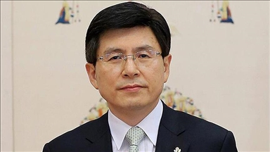 Former South Korean prime minister detained over martial law investigation