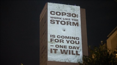 Коренные народы Бразилии протестуют на COP30 против нефтеразведки в Амазонии