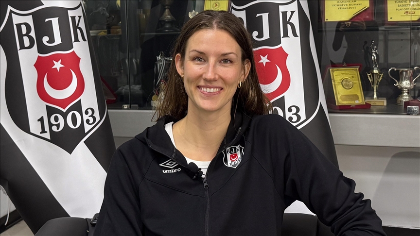 Voleybolun sanatçı oyuncusu: Kadi Kullerkann