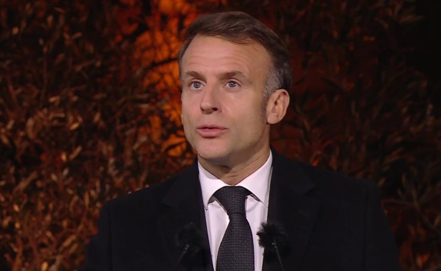 Des policiers décorés dix ans après le Bataclan : Macron honore les héros du 13-Novembre