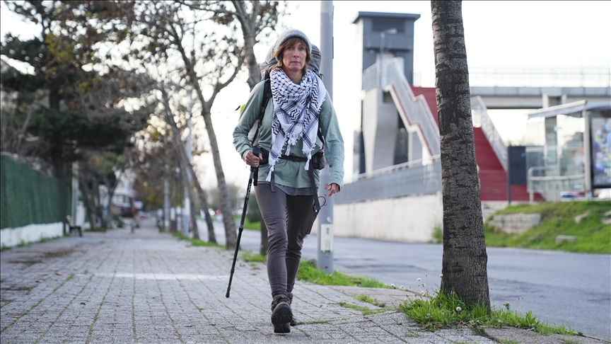 Britanska aktivistica više od šest mjeseci pješači kako bi prikupila pomoć za Palestince