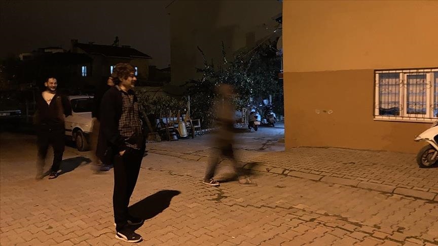 Li Balikesîrê bi deqîqeyek li dû hev, bi mezinahiya 4,2yan du erdhej çêbûn