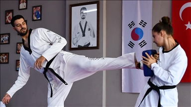 Hem kendisi hem sporcusu aynı turnuvada madalya mücadelesi verecek