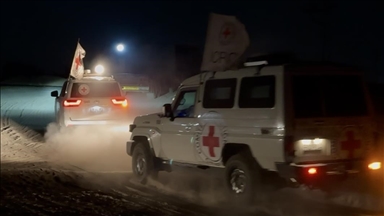 إسرائيل تتسلم رفات أحد أسراها بغزة بواسطة الصليب الأحمر