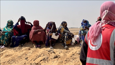 Sudanese leader says displaced civilians walk thousands of kilometers to flee RSF attacks