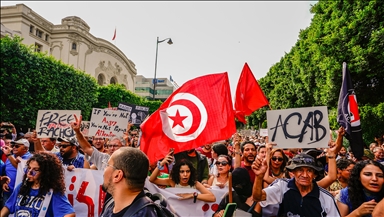 تونس.. وقفة داعمة لدعوى تطالب بوقف مجمع صناعي مسبب للتلوث في قابس