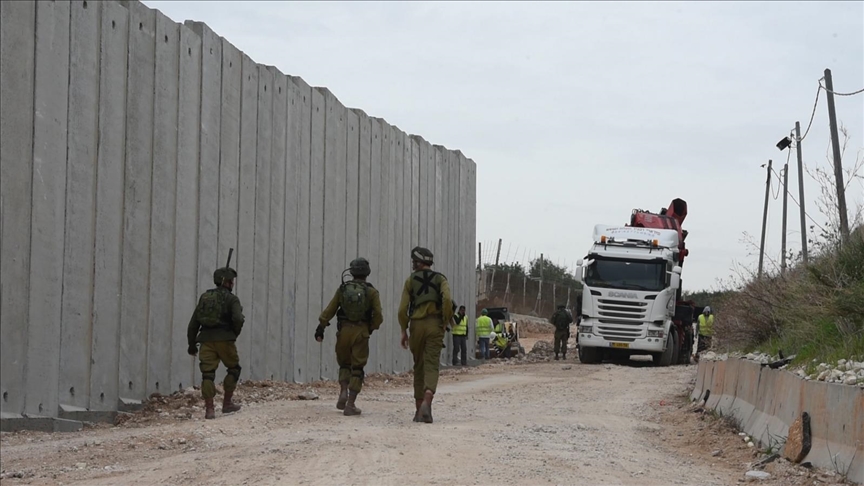 "يونيفيل": بناء إسرائيل جدارين جنوبي لبنان انتهاك للقرار 1701