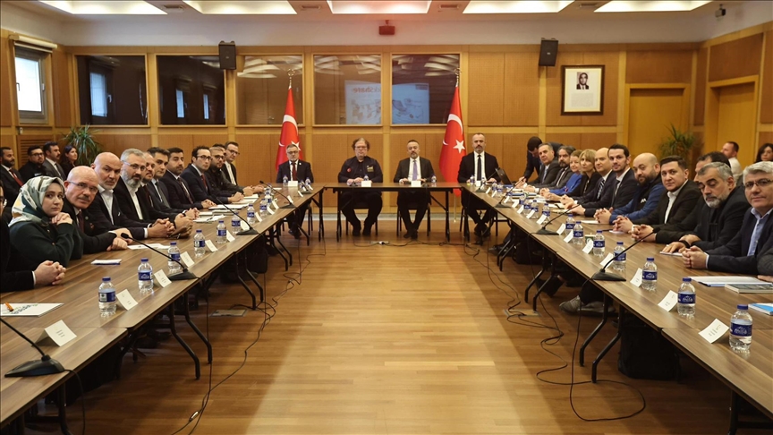 نائب وزير الخارجية التركي يجتمع مع منظمات إغاثية عاملة بسوريا