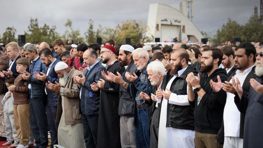 بمشاركة رسمية.. إقامة صلاة الاستسقاء بعدة محافظات سورية