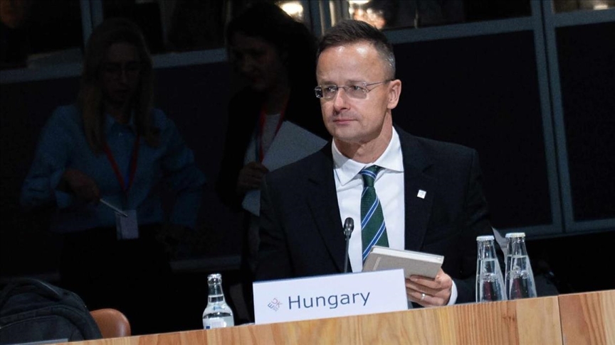 Szijjarto: Budimpešta neće podržati carine na fero-legure