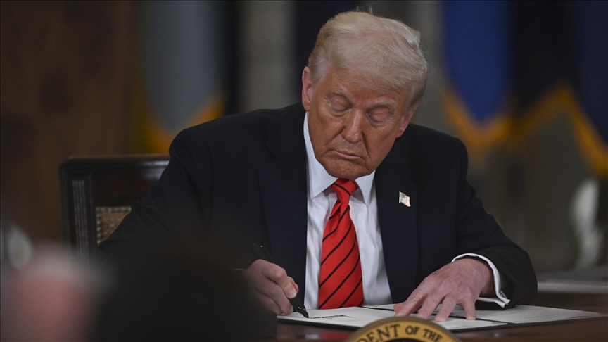 ترامب يوقع أمرا تنفيذيا لتعزيز "نظام الأسر الحاضنة"