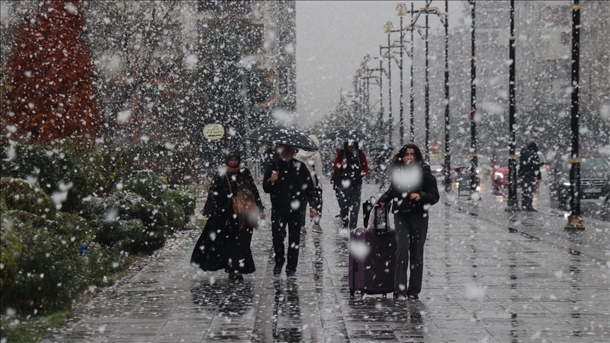 Li Sêwasê berf barî